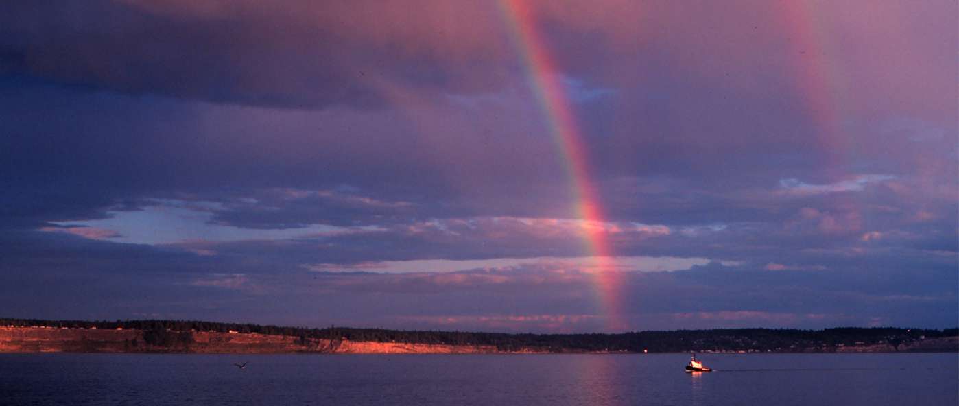 Alba del 9 novembre arcobaleno